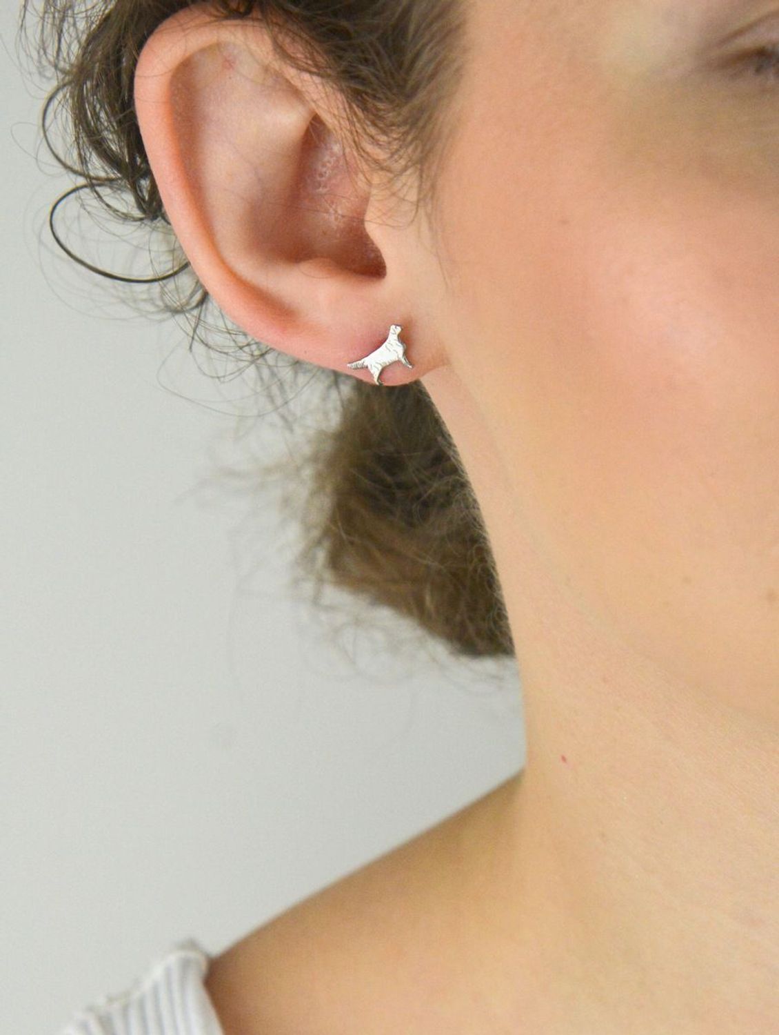 Urocze kolczyki dziecięce w kształcie piesków. Srebro 925, zapięcie na sztyft, lekkie (0,90 g). Model DIA-KLC-KR2 R586 – idealne na prezent dla dziewczynki.1.jpg